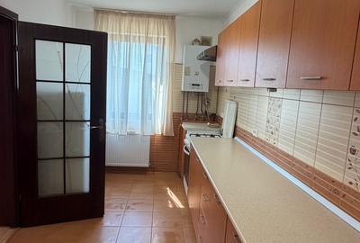Casă cu 3 camere cu Canalizare în Ultracentral - 4