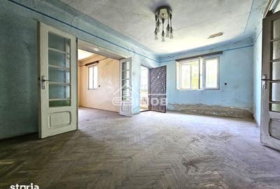 Casă cu 4 camere cu Teren 995 Mp în Ulmi - 18