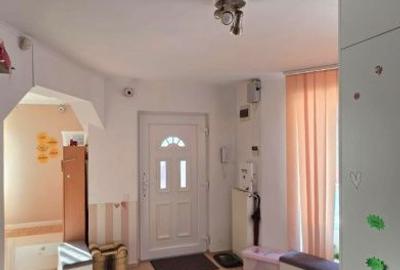 Casă cu 3 camere cu Canalizare în Iris - 4