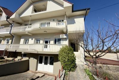 Casă cu 8 camere cu Teren 506 Mp în Sânmartin - 26