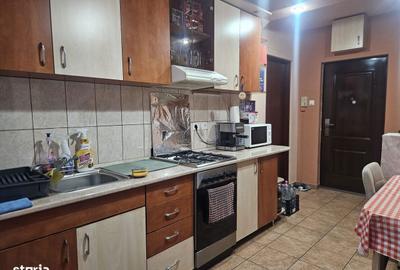 Apartament cu 2 camere decomandat în Nufărul - 13