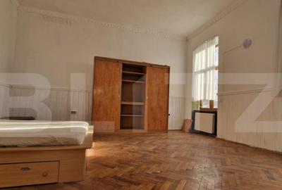 Cladire 3 camere, etaj intermediar, fatada platita, Piata Ma - 5