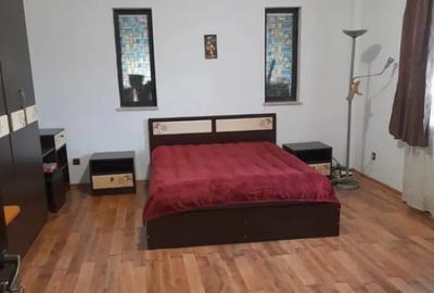 Apartament cu 3 camere decomandat în Anda - 1