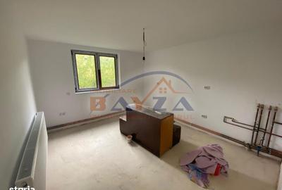 Casă cu 4 camere cu Teren 1200 Mp în Coaș - 3