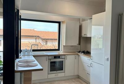 Apartament cu 2 camere decomandat, mobilat în Tomis Nord - 4