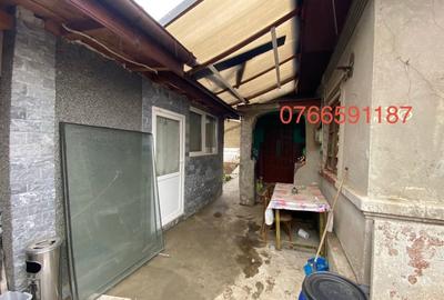 Casă individuală cu 3 camere cu Canalizare în Rahova - 8