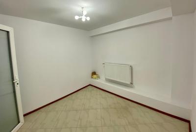 Spatiu comercial, stradal, de inchiriat - 14
