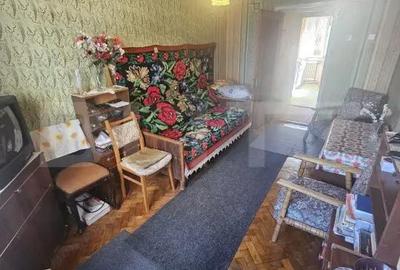 Apartament cu 3 camere decomandat în Central - 2