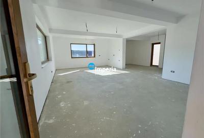 Casă individuală cu 4 camere cu Canalizare în Bucium - 8