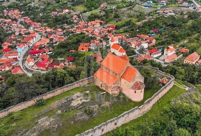 Teren de 4600 mp, în Cisnădioara - 1