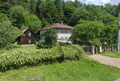 Casă cu 6 camere cu Teren 1100 Mp în Central - 7