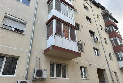 Etaj 2 bloc izolat cu centrala proprie - 13