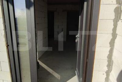 Casă cu 4 camere cu Teren 1300 Mp în Bosanci - 5