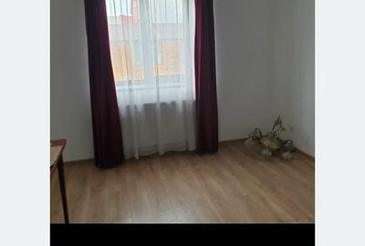 Casă cu 3 camere în Central - 2