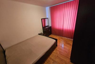 Apartament cu 3 camere decomandat, mobilat în Trafic Greu - 6