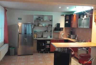 Casă cu 3 camere cu Teren 1200 Mp în Central - 4