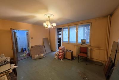 Apartament cu 3 camere semidecomandat în Obor - 2