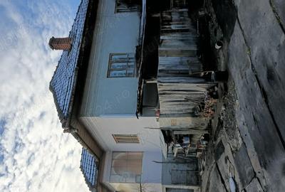 Casă în Roșia de Amaradia - 1