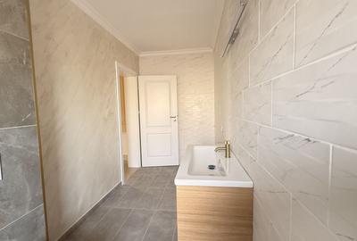 Duplex cu 4 camere cu Canalizare în Dumbrăvița - 7