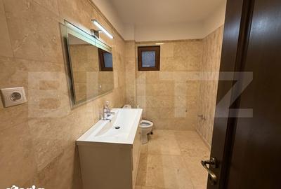 Casă cu 6 camere cu Teren 3173 Mp în Central - 5