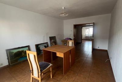 REA1025291 Apartament 5 camere l Decomandat l Unirii - 4