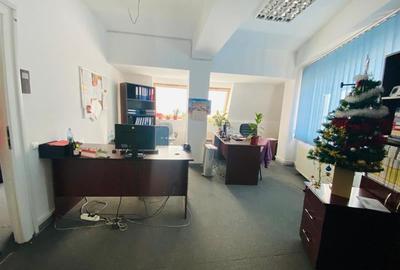 Spatii birouri - Calea Plevnei - de la 215 mp - 9