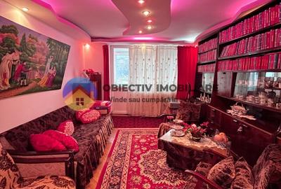 Apartament 3 camere-Zona Spitalul Judetean/Scoala nr.2 - 3