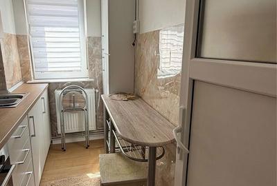 Apartament cu 2 camere nedecomandat în Florilor - 2