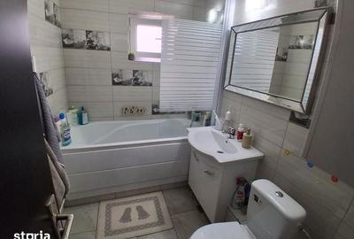 Apartament cu 2 camere decomandat, mobilat în Canta - 13