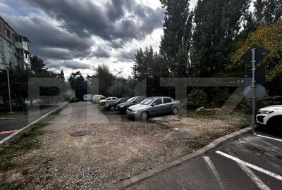 Teren intravilan de vanzare, 702 mp, zona 9 mai - 1