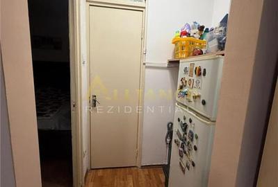 Apartament cu 2 camere semidecomandat în Berceni - 7