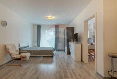 Garsoniera spa?ioasa cu priveli?te Avantgarden etaj intermediar