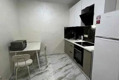 Garsonieră decomandată în Tineretului