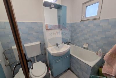 Apartament cu 3 camere semidecomandat în Sud - 7