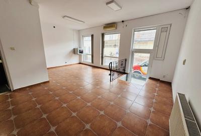 Spatiu comercial, 65 MP, Zona Fac. Litere - 3