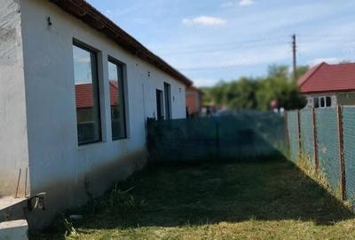 Casă cu Teren 524 Mp în Opatița - 4