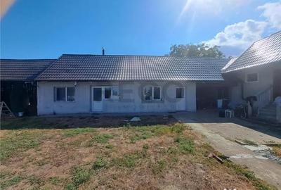 Casă cu 8 camere cu Teren 8300 Mp în Sânlazăr - 7