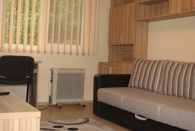 Garsonieră decomandată în Olimpia-Stadion - 1