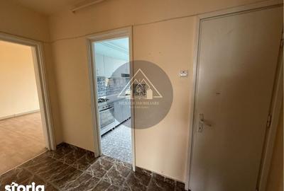 Apartament cu 4 camere decomandat în Central - 9