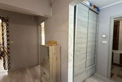 Apartament cu 4 camere decomandat în Carei - 17