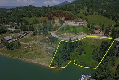De vanzare teren cu deschidere la lac Colibita - 13