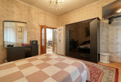 Apartament cu 4 camere decomandat în P-ța Unirii - 18