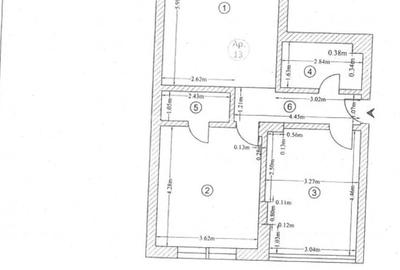 Apartament cu 3 camere decomandat în Est