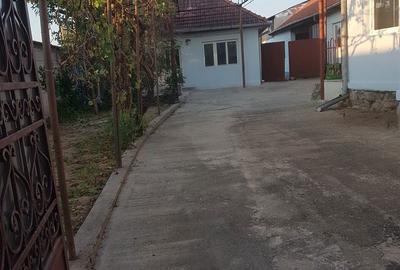 Casă cu 4 camere în Central - 3