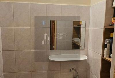 Apartament cu 3 camere decomandat în Vitan - 3