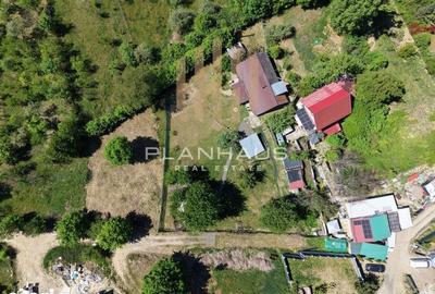 Teren de 1000 mp, în Valea Borcutului - 1