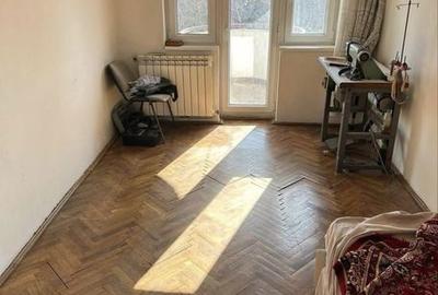 Apartament cu 4 camere decomandat în Semicentral - 7