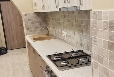 Garsonieră decomandată în Gorjului - 3