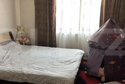 Casă cu 12 camere cu Teren 2000 Mp în Central - 1