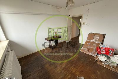 Apartament cu 3 camere semidecomandat în Rovine - 9